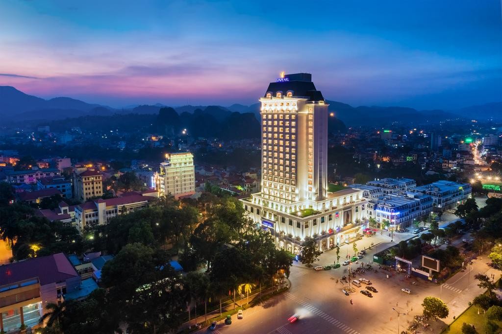 four points by sheraton lang son