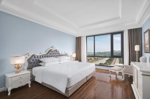 four points by sheraton lang son