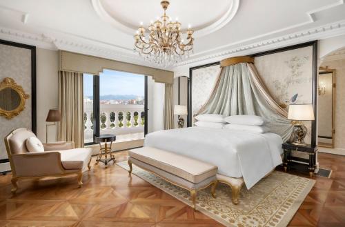 four points by sheraton lang son