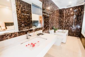Royal,Hanoi Province>>Hanoi,2.5 star