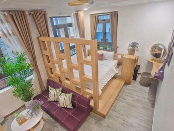 sweet lavender hotel near dalat night market