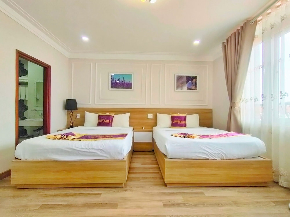 sweet lavender hotel near dalat night market