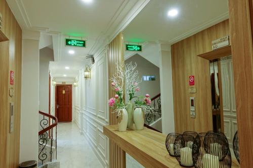 sweet lavender hotel near dalat night market