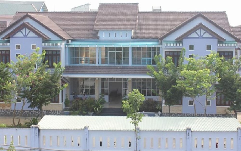 quang nam university guesthouse
