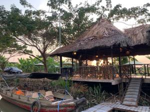 hometravel mekong can tho hostel