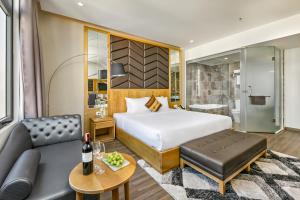 grand sunrise boutique hotel