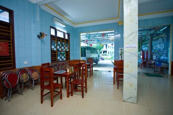 co cuc hotel hostel