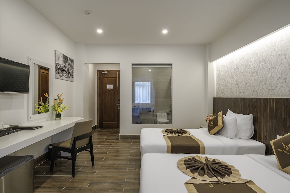 minh chien hotel
