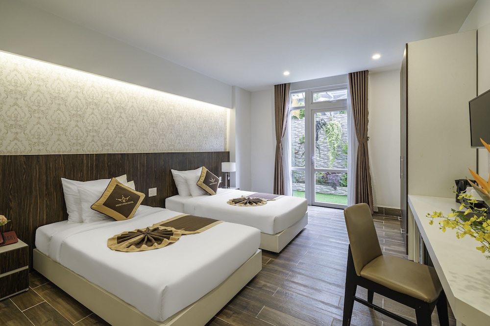 minh chien hotel
