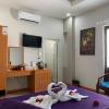 rich hotel