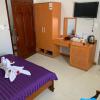 rich hotel