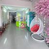 rich hotel