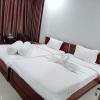 rich hotel