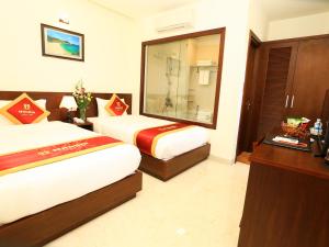 hacom galaxy hotel