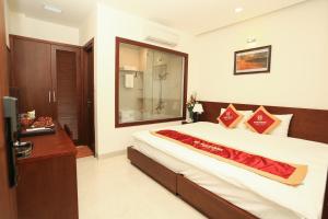 hacom galaxy hotel