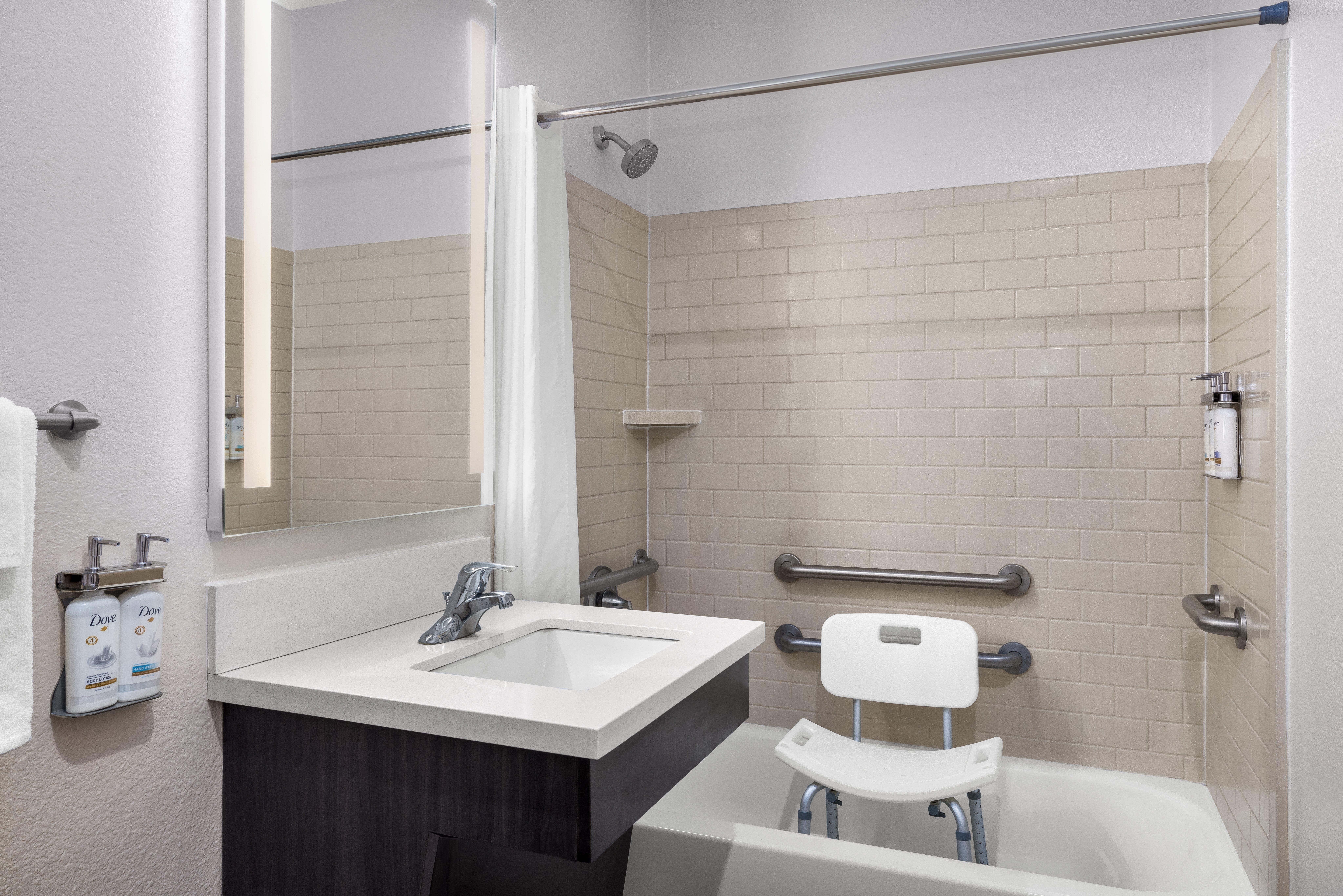 candlewood suites alexandria by ihg