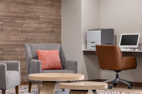 candlewood suites alexandria by ihg