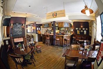 the flying bull inn
