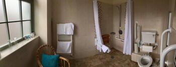 englands gate and coachhouse