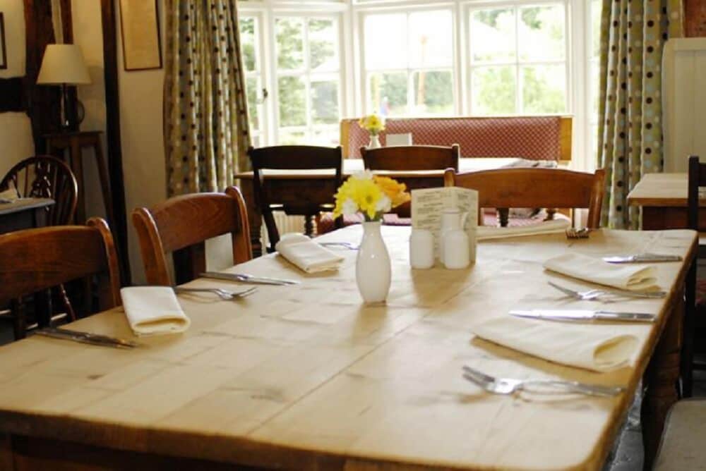 englands gate and coachhouse