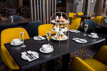 maldron hotel newcastle