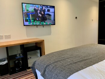 the waterfront lodges