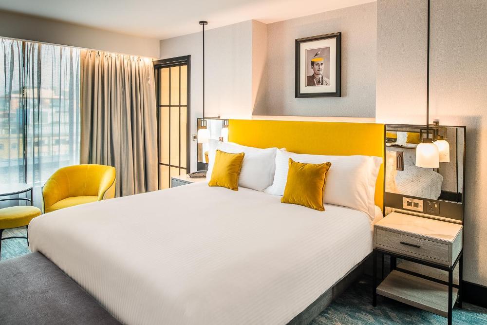 the dixon autograph collection