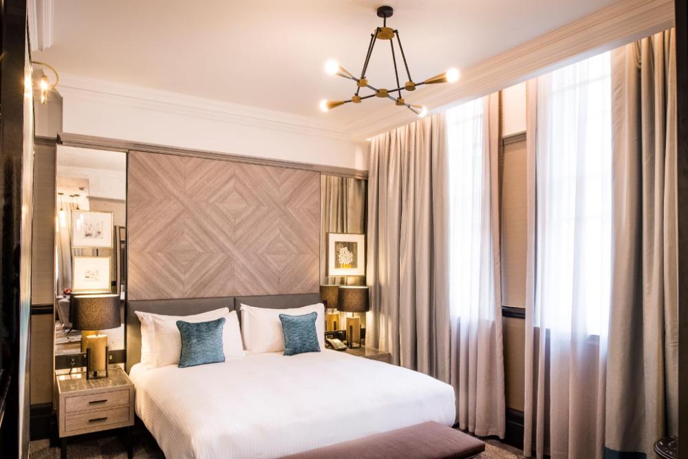 the dixon autograph collection