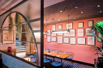 the dixon autograph collection