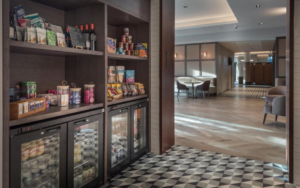 staybridge suites london heathrow bath road an ihg hotel