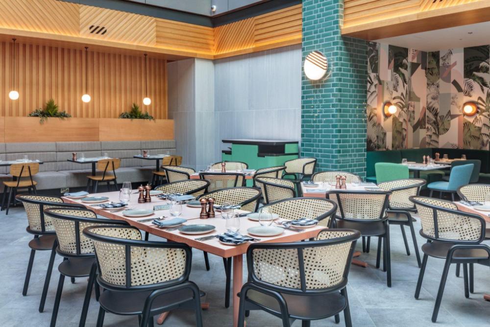 staybridge suites london heathrow bath road an ihg hotel