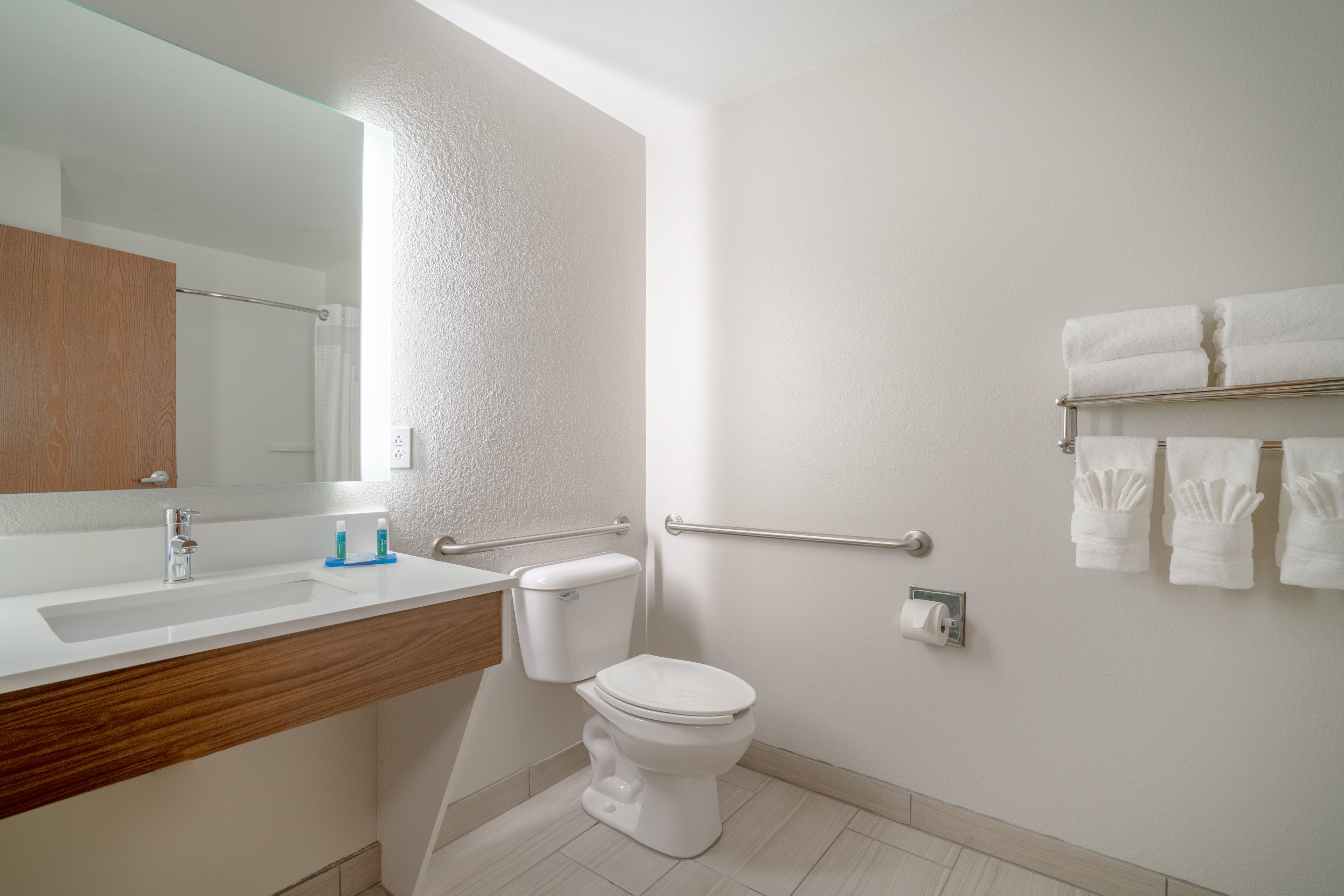 holiday inn express hotel and suites elkins by ihg