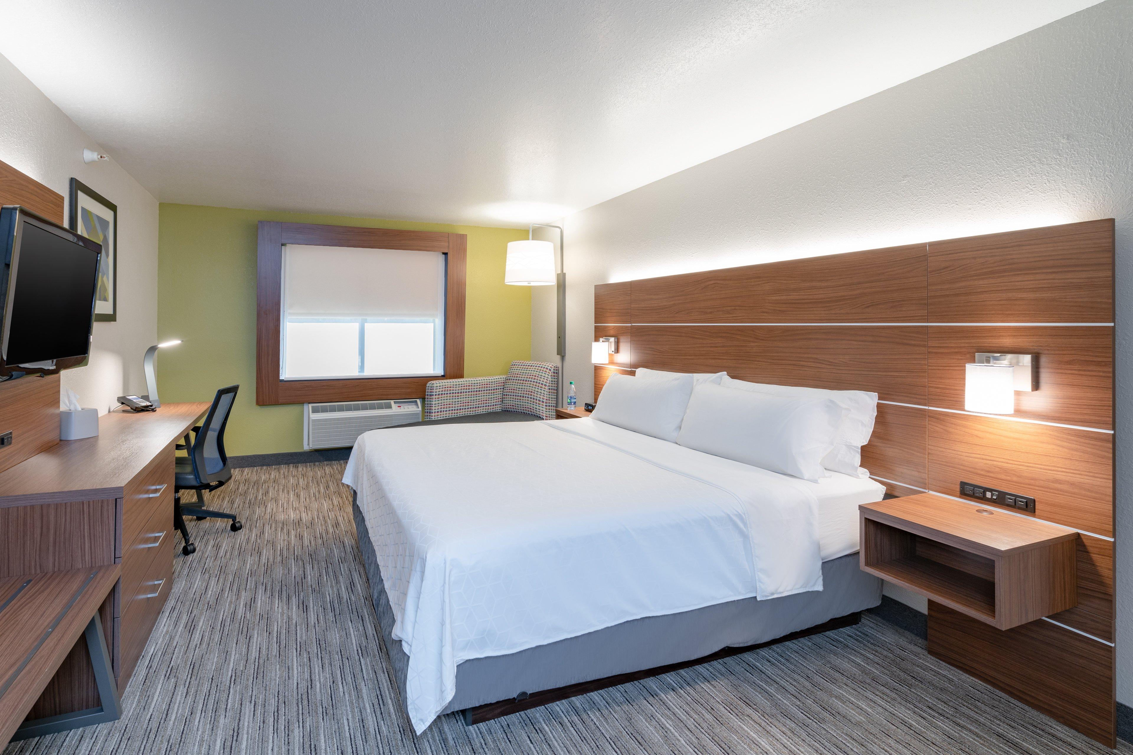 holiday inn express hotel and suites elkins by ihg