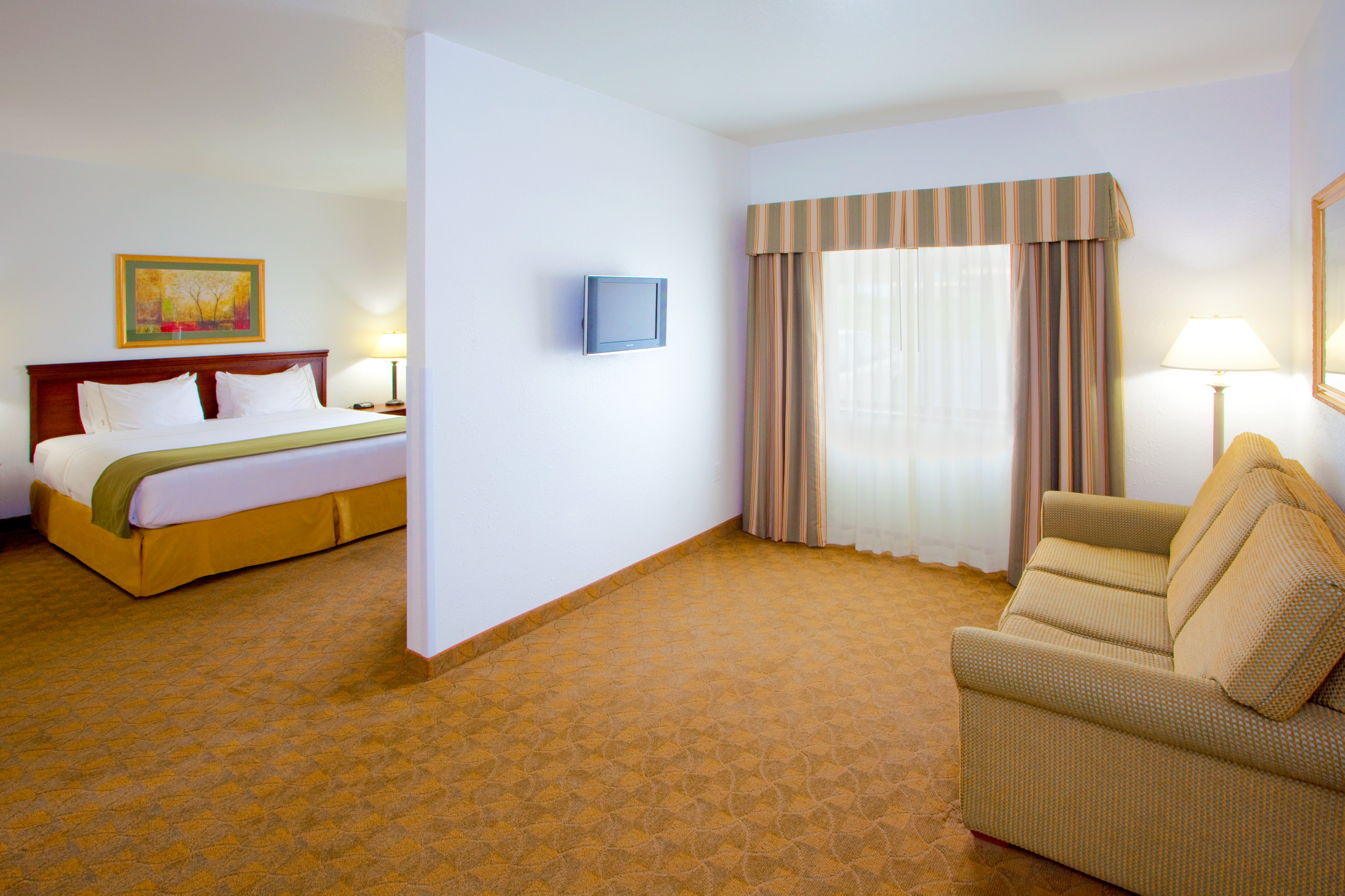 holiday inn express hotel and suites elkins by ihg