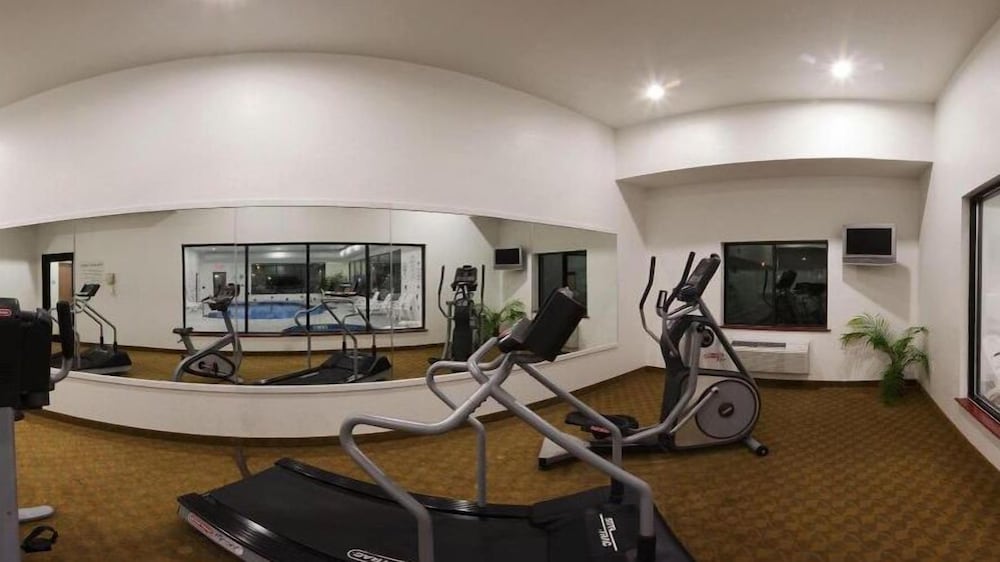 holiday inn express hotel and suites elkins by ihg