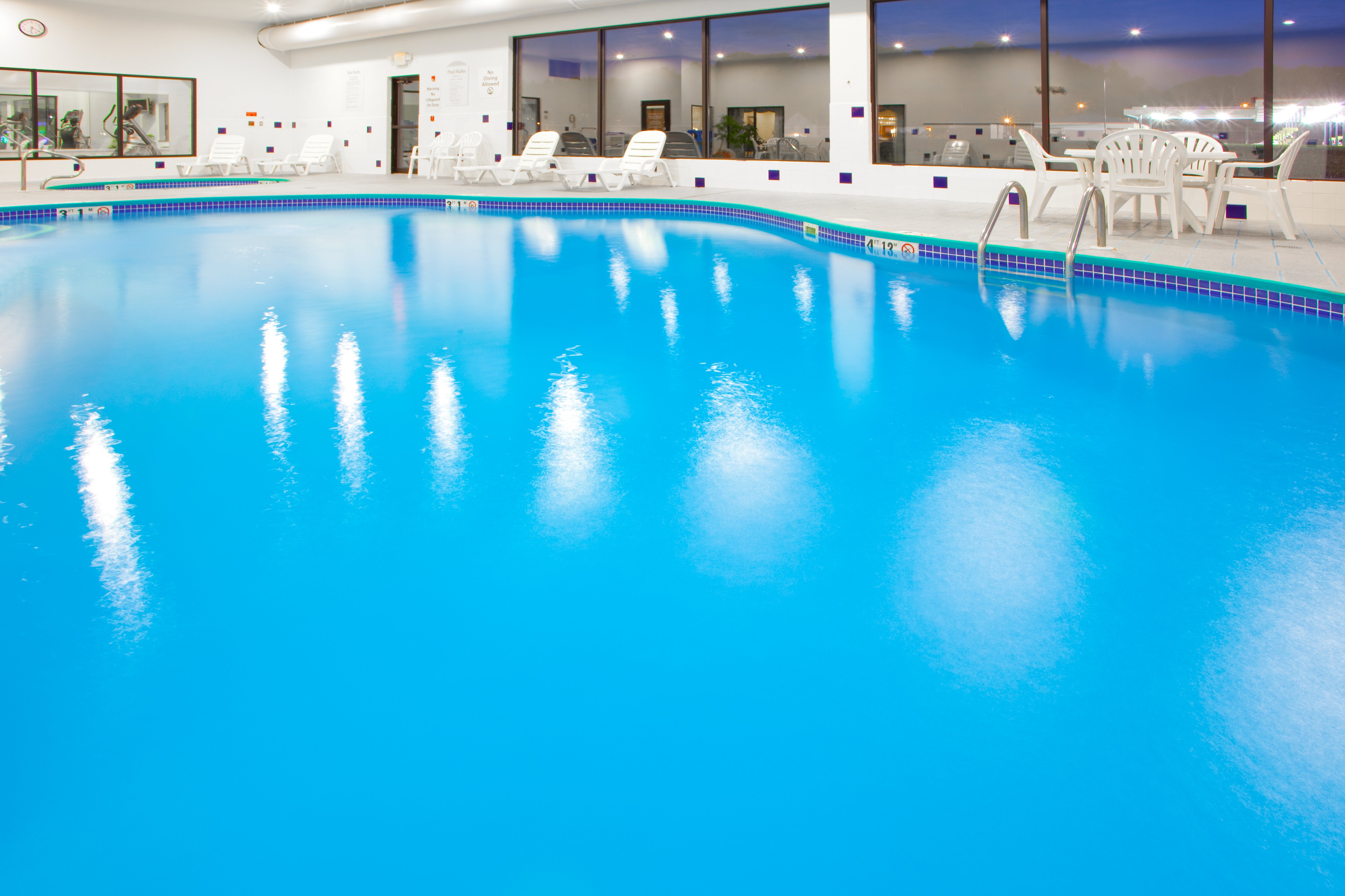 holiday inn express hotel and suites elkins by ihg
