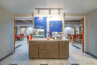 holiday inn express hotel and suites elkins by ihg
