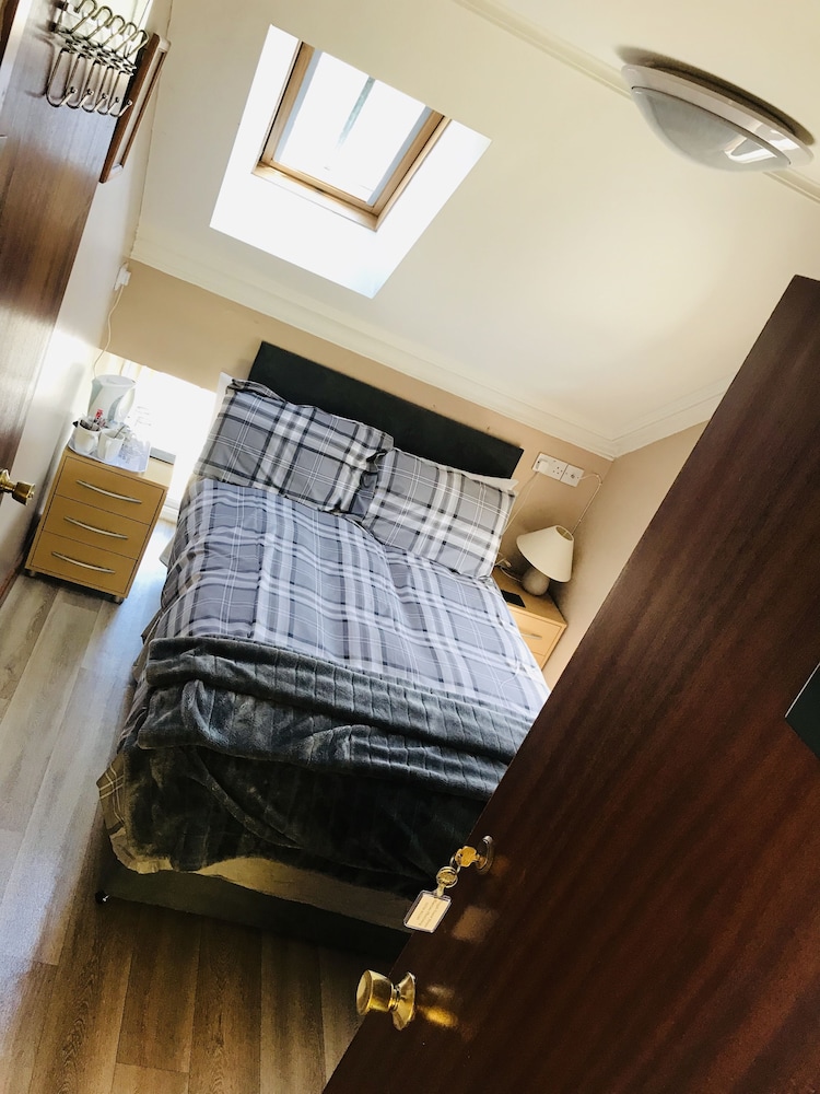 pisgah guest house