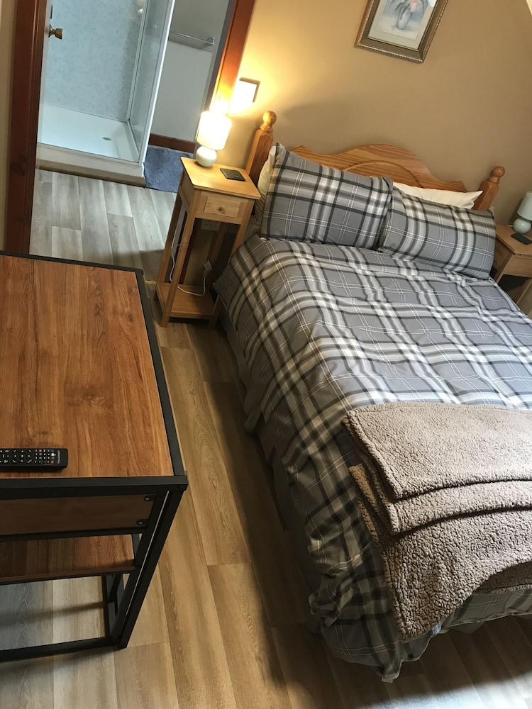 pisgah guest house