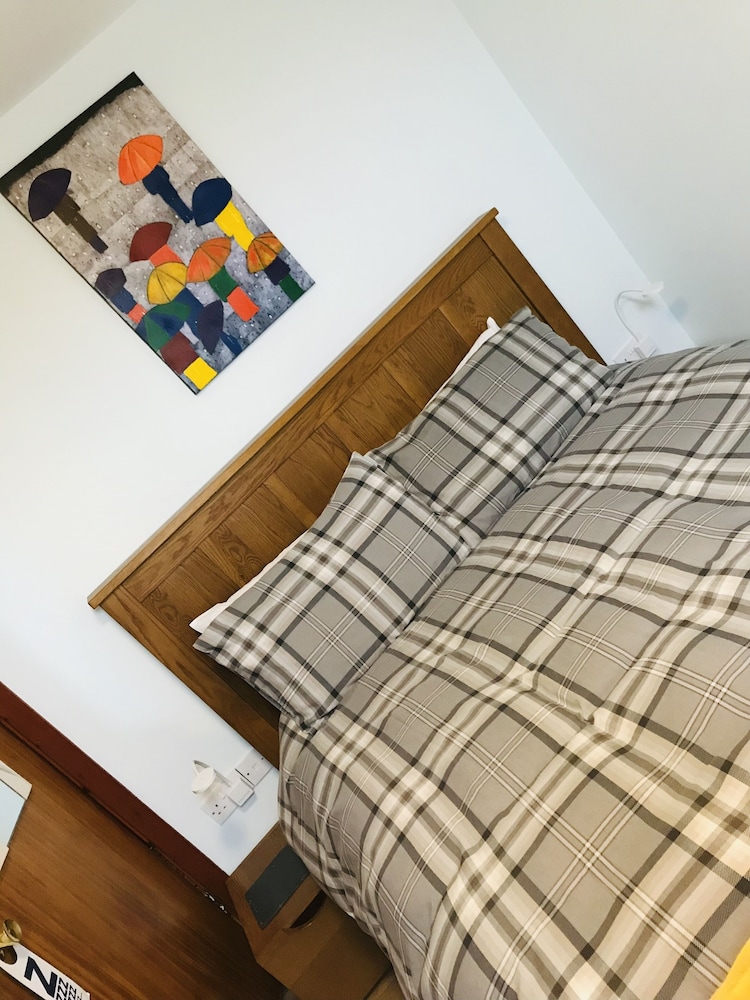 pisgah guest house