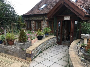 bridge farm guesthouse