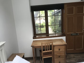 bridge farm guesthouse