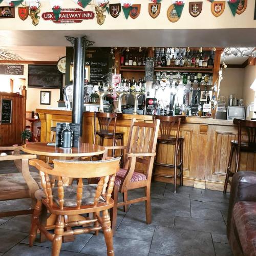 Usk And Railway Inn,Maescar>>Brecon,4 star