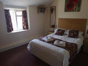 ferns farm hotel and palms leisure club