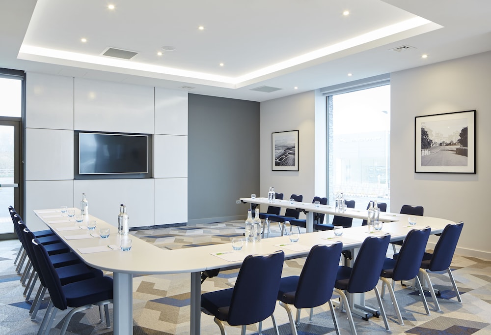 courtyard by marriott oxford south