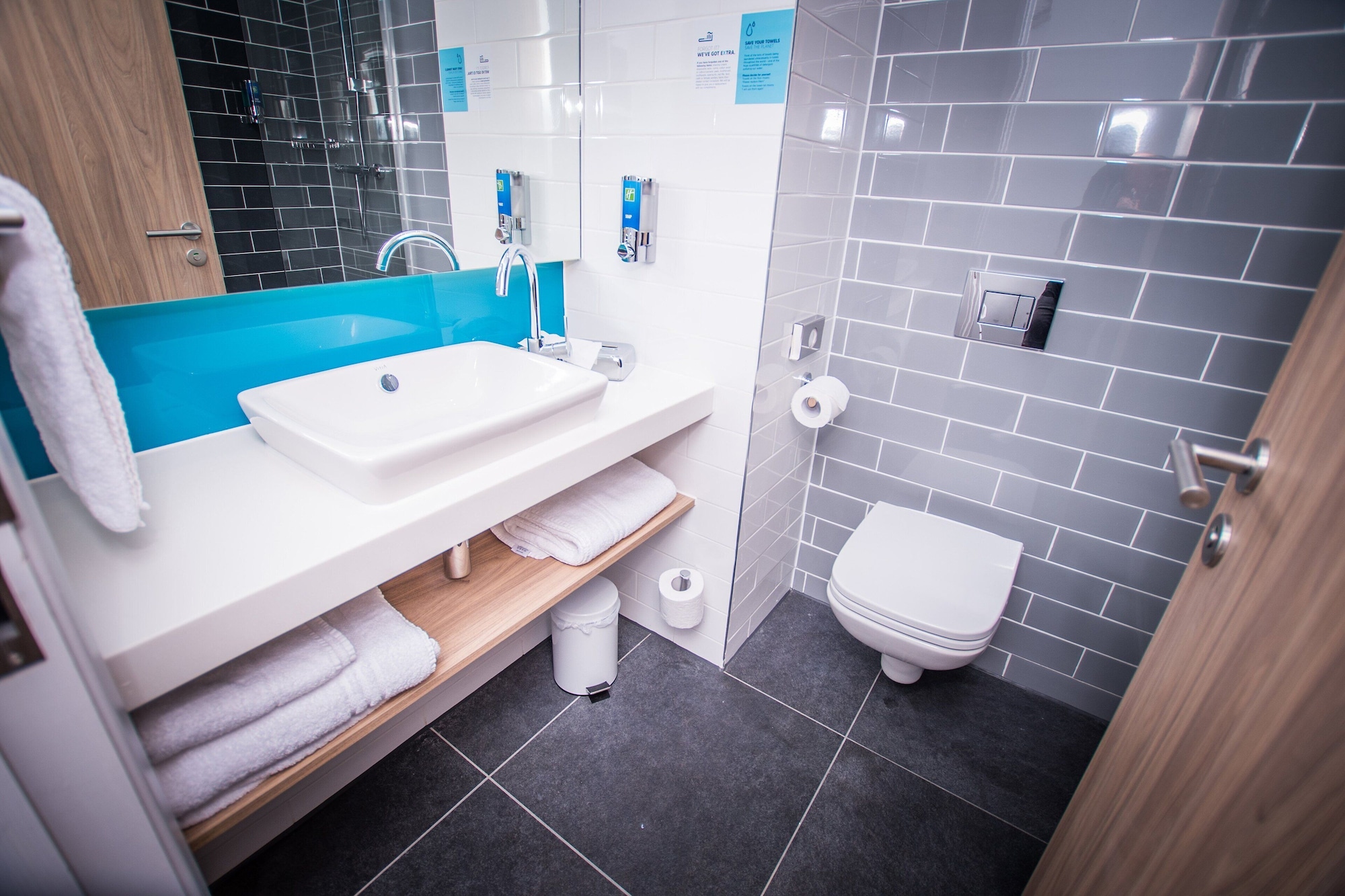 holiday inn express exeter city centre an ihg hotel