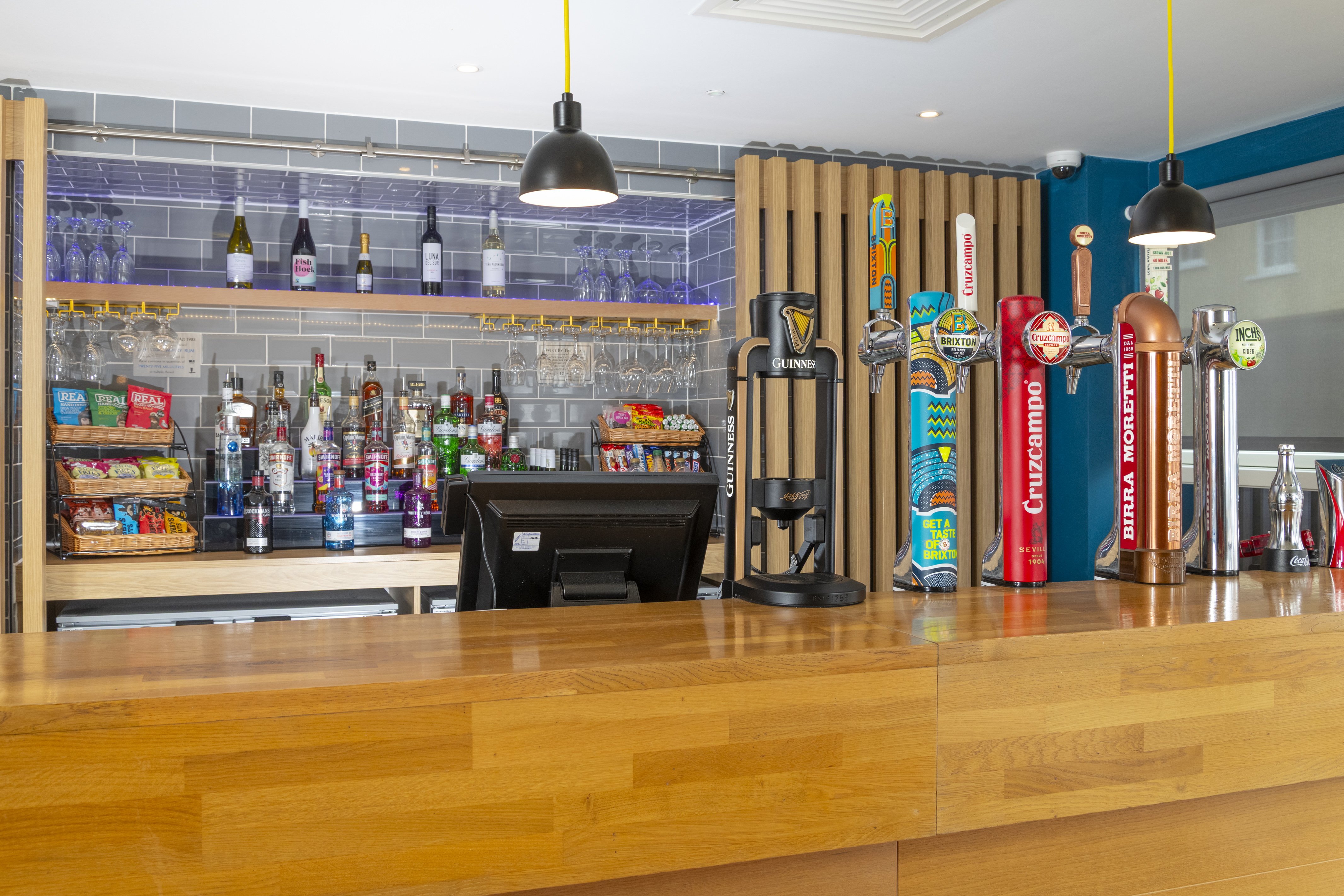 holiday inn express exeter city centre an ihg hotel