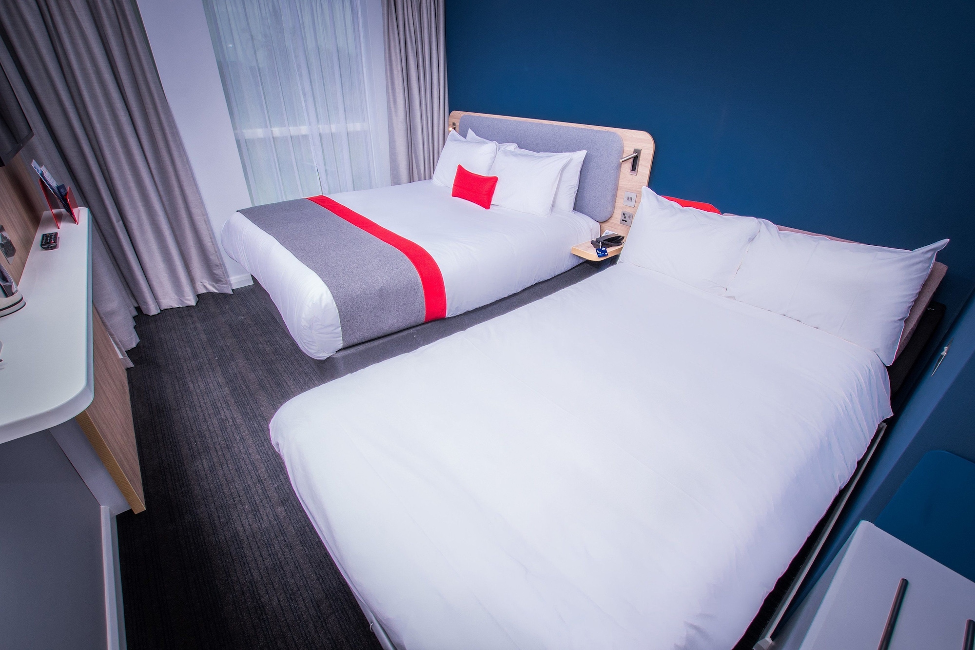 holiday inn express exeter city centre an ihg hotel