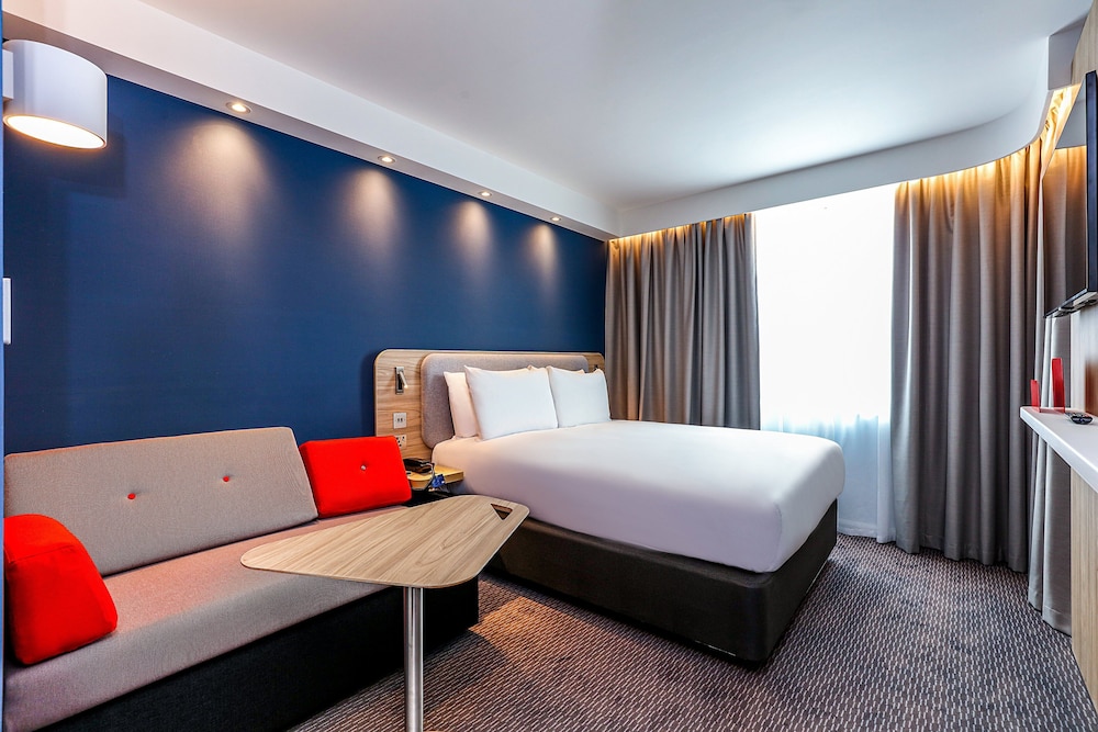 holiday inn express exeter city centre an ihg hotel