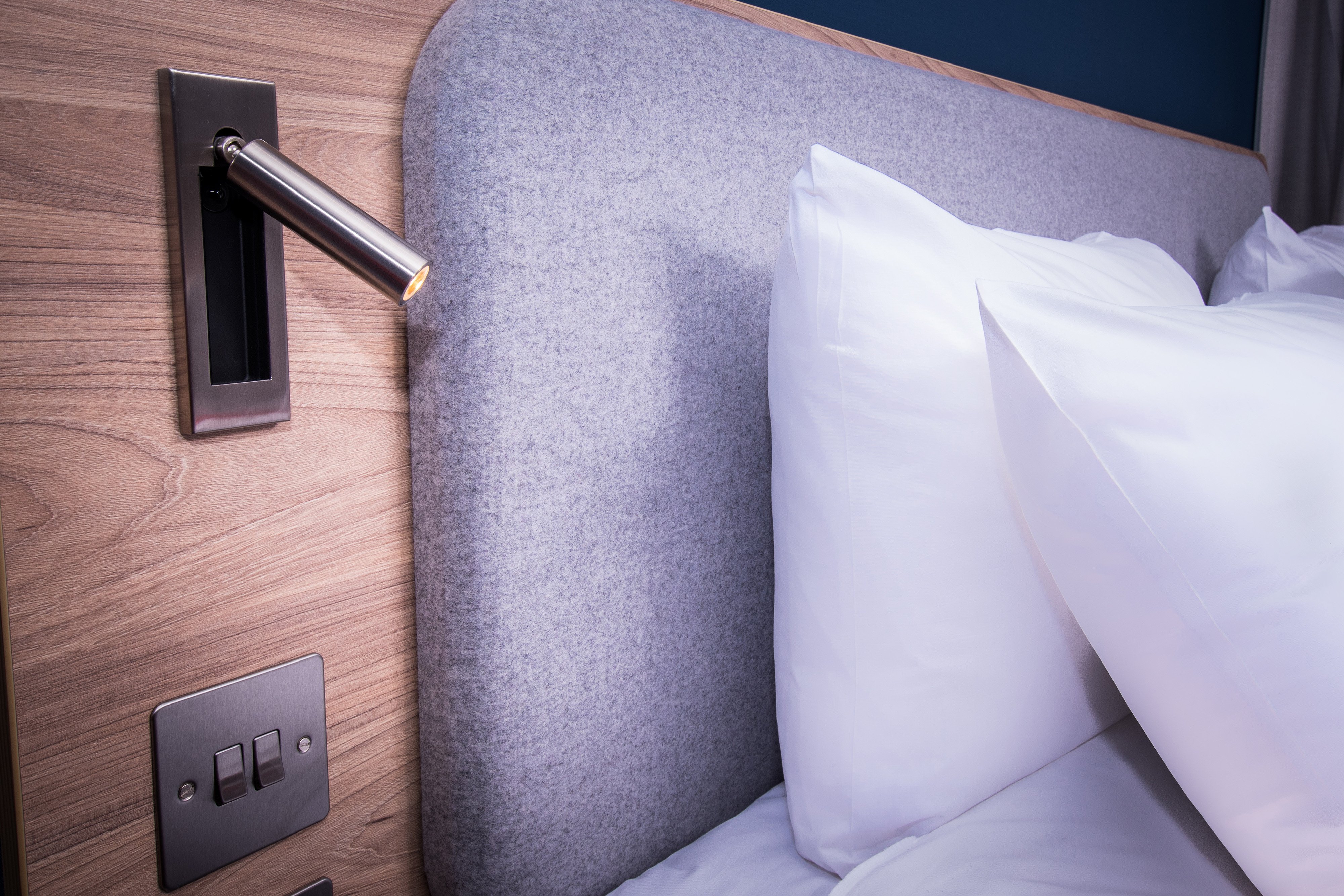 holiday inn express exeter city centre an ihg hotel